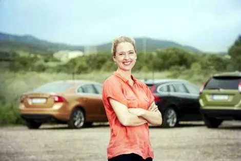 Volvo SARTRE Projektleiterin Linda Wahlström Volvo SARTRE Projektleiterin Linda Wahlström