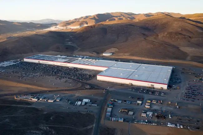Luftaufnahme der Tesla Gigafactory in Nevada, USA