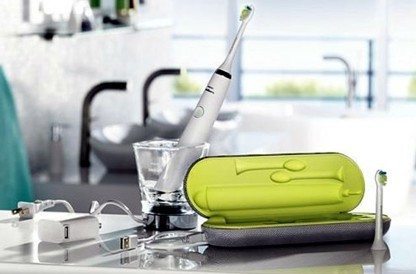 Via USB ladbare Zahnbürste von Philips Via USB ladbare Zahnbürste von Philips
