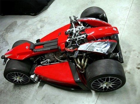 Wazuma V8F Quad mit Ferrari Motor