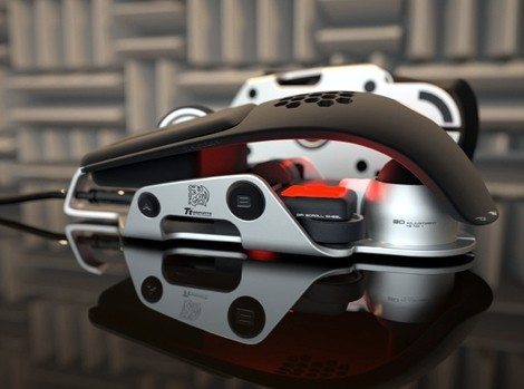 Level 10 M Gamer Maus von BMW und Thermaltake Level 10 M Gamer Maus von BMW und Thermaltake