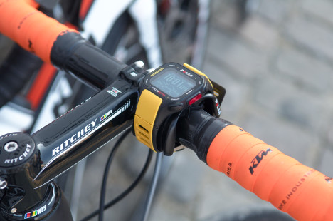 Polar RC3 GPS Tour de France Edition mit Lenkerhalter (Foto: Polar) Polar RC3 GPS Tour de France Edition mit Lenkerhalter.