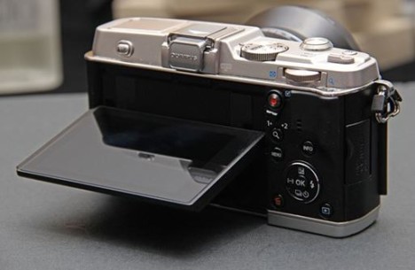 Olympus-PEN-E-P5 Rückseite & Display