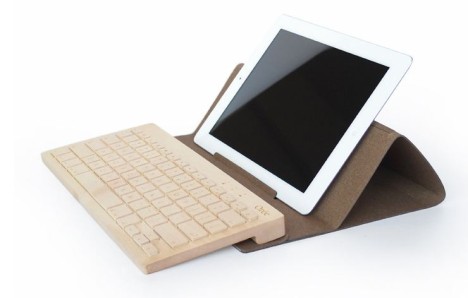 Ahorn-Tastaturen lockern kühles Büro-Design auf