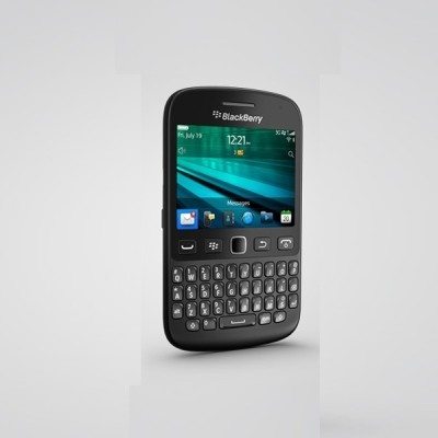 Blackberry 9720 mit Schnelltasten und Social Media Features