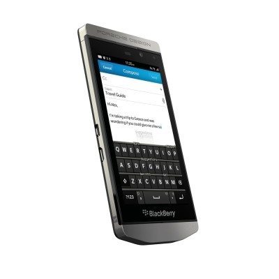 Porsche Design BlackBerry P'9982: Luxus-Smartphone in einzigartigem Design. (Foto: Porsche Design) 