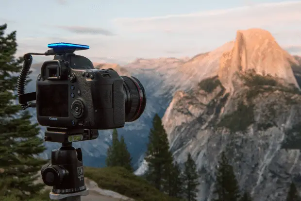 Mit Pulse werden viele Kameras im Handumdrehen zur kabbellosen WLAN Kamera mit Fernsteuerung. Foto: Alpine Labs