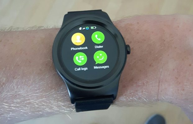 Smartwatch Telefon und Nachrichten