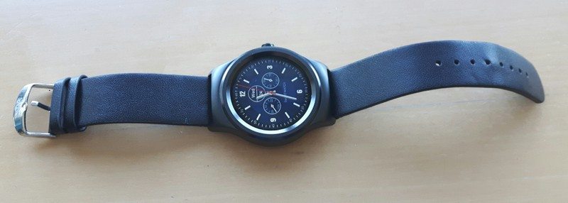 Smartwatch mit Lederarmband