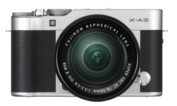 Die neue Fujifilm X-A3 (Foto: Fujifilm)