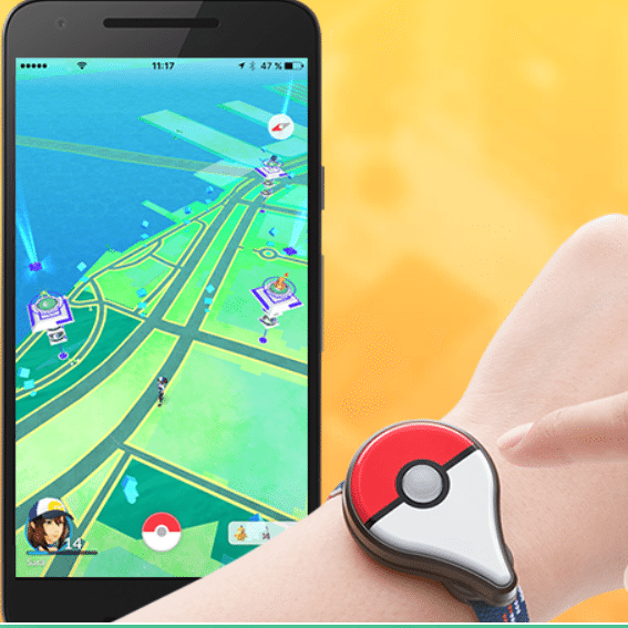 pokemon-go-plus-mit-smartphone