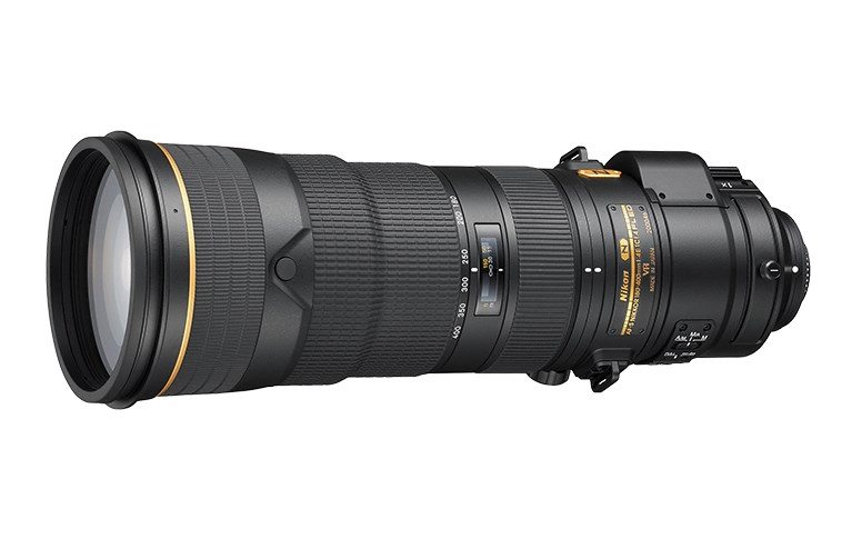 Nikon Super-Telezoom-Objektiv für Sport- und Tierfotografen