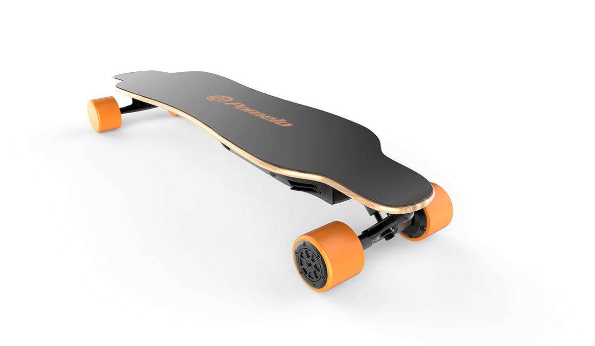 Das Elektro-Longboard Pomelo Pro mit sagenhafter Reichweite (Foto: Hersteller)