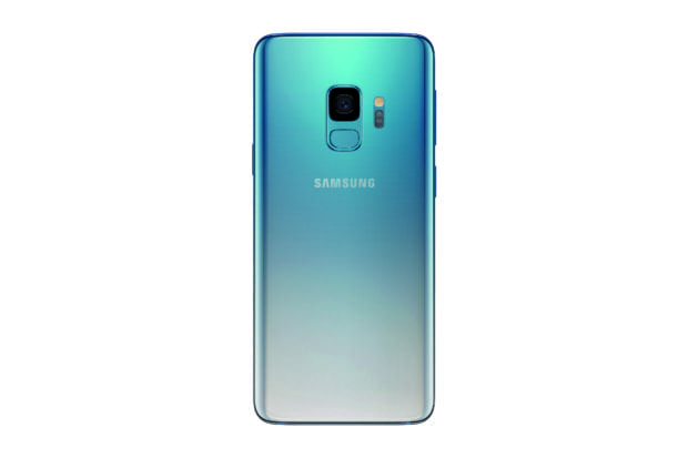 Samsung Galaxy S9 Plus mit Polaris Blue Farbverlauf. (Foto: Samsung)