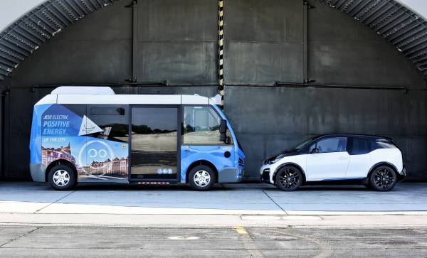 Der Stadtbus Jest Electric rollt mit BMW-Elektroantrieb (Foto: BMW Group)